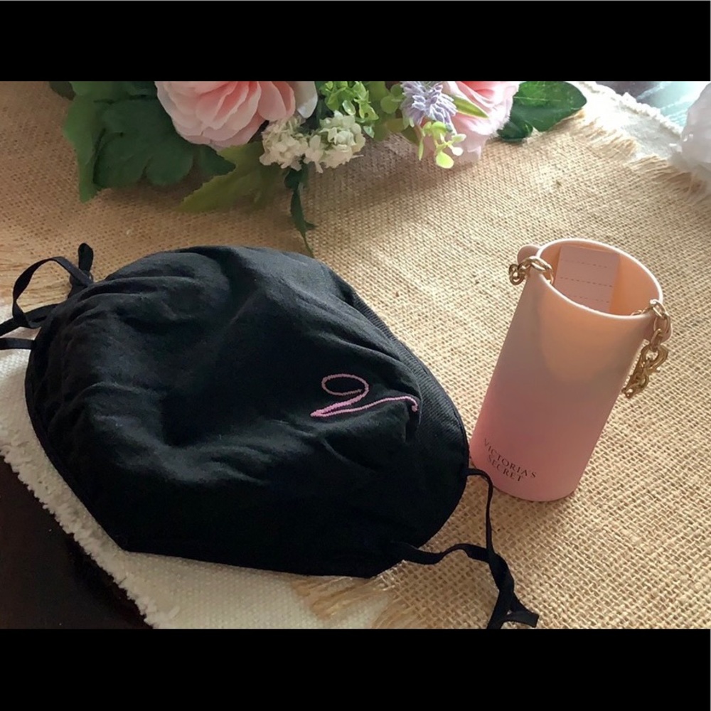 VS face mask & mini spray hol…